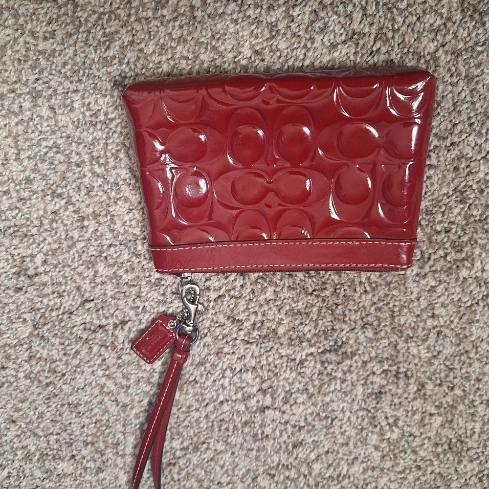 Coach wristlet Shiny Red